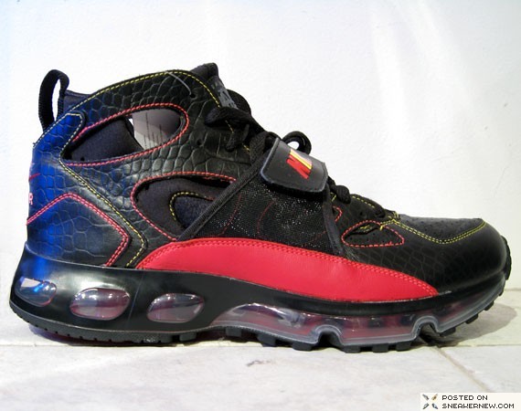 air-trainer-huarache-360-1.jpg