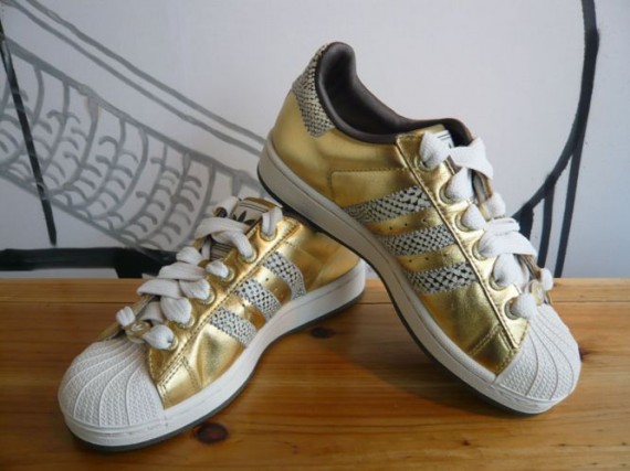 ACU Shanghai - New Adidas Originals Superstars