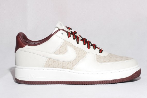 Yi Jian Lian x Nike Air Force 1 Supreme - Scorpion (Gucci)