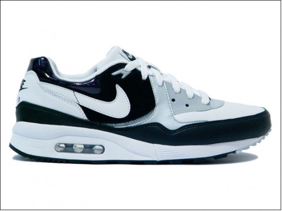 Nike Air Max Light – White-Grey-Black
