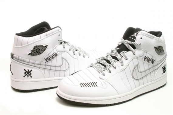 Air Jordan 1 – Opening Day Home Edition – Detailed Photos