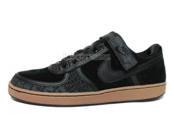 Nike Vandal Low – Crocodile