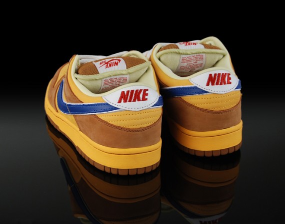 Nike SB Dunk Low Premium - New Castle Beer Inspired