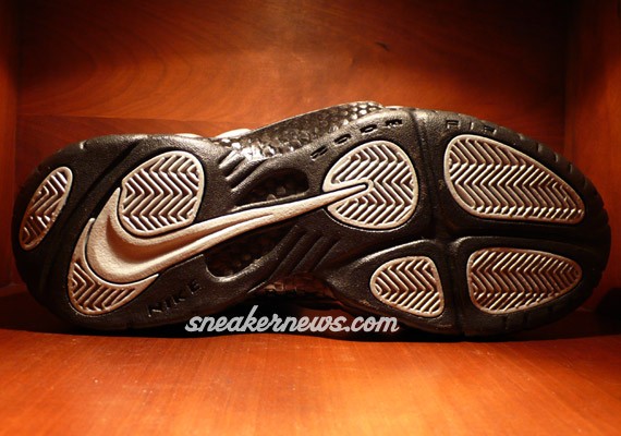 Nike Foamposite Pro - Silver - Black