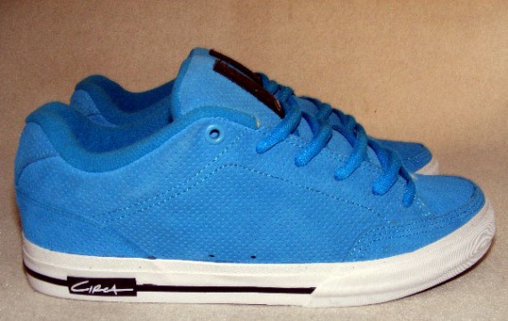 Circa "Bandit" 2008 Mens Sample