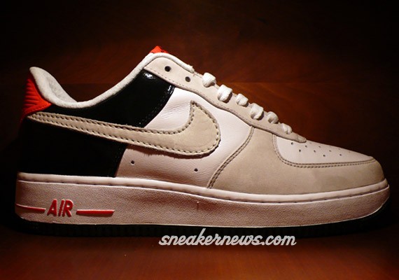 Nike Air Force 1 - Infrared
