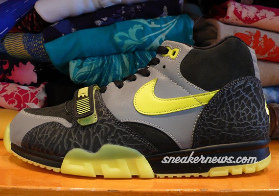 Nike Air Trainer 1 - Nike Ones - 112 Pack - Designed by DJ Clark Kent