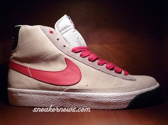 Nike Blazer Mid – Neutral Grey/Varsity Red – White – Black