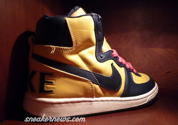 Nike Vintage Terminator High - White - Green + Yellow - Navy