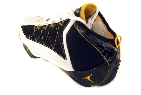 Air Jordan CP3 - Chris Paul Signature Model - 2009
