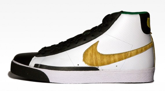 Nike Blazer - Tiger Woods - White-Black-Yellow