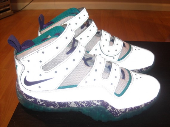 Nike Sharkley - 701 - Grey - Teal - Purple