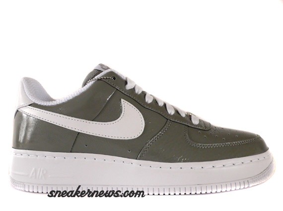 Nike x Slam Jam Air Force 1 - Grey