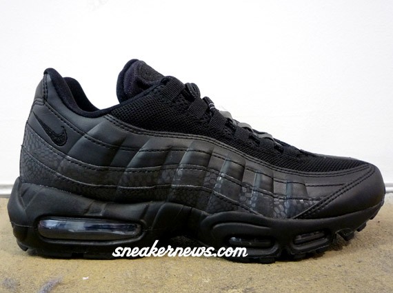 Nike Air Max 95 – Black – 3M
