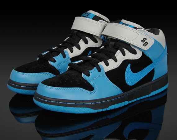 Nike Sb Dunk Mid Aqua 1