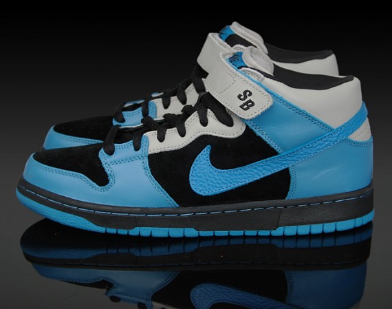 Nike Sb Dunk Mid Aqua 2