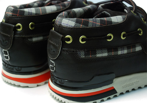 adidas-originals-o-store-exclusive-zx-700-12.jpg