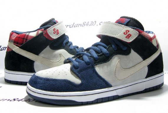 Nike SB Dunk Mid Premium – Plaid – Goofy Boy