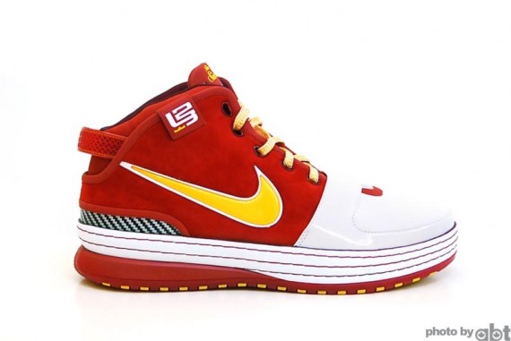 Nike Zoom Lebron VI - Hardwood Classics PE