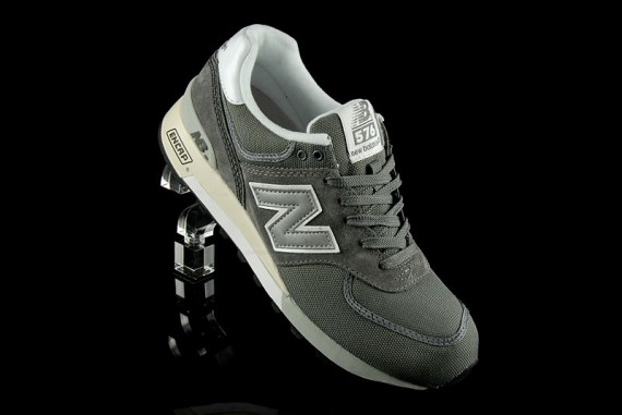 New Balance 576 - Grey - White - Canvas & Suede