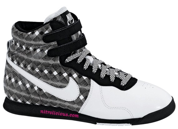 Nike Womens Aerofit - Black - White - Optical Plaid