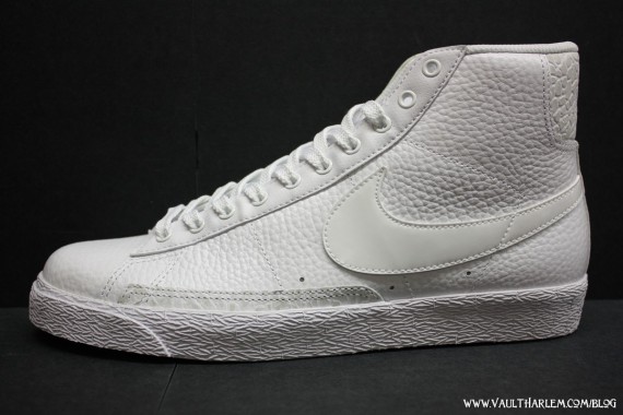 Nike Blazer High LE - All White