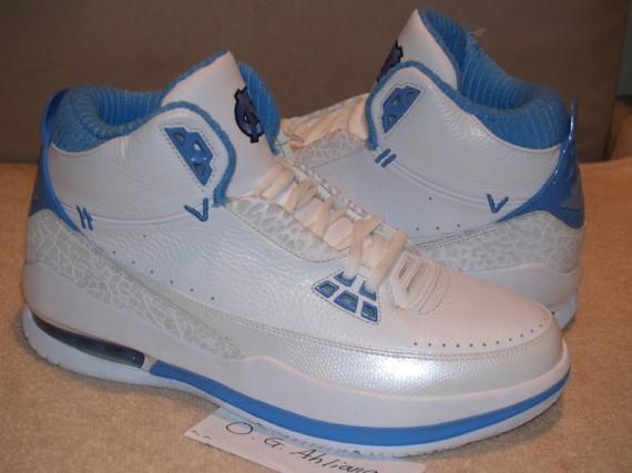 Air Jordan Team 2.5 - UNC Player Exclusive