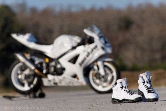 Air Jordan VI (6) Retro - Motorsports
