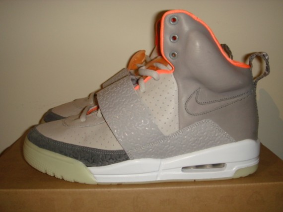 Nike Air Yeezy - Zen Grey - Light Charcoal - Detailed Photos
