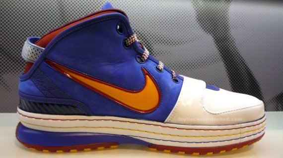 Nike Zoom LeBron VI - Superman