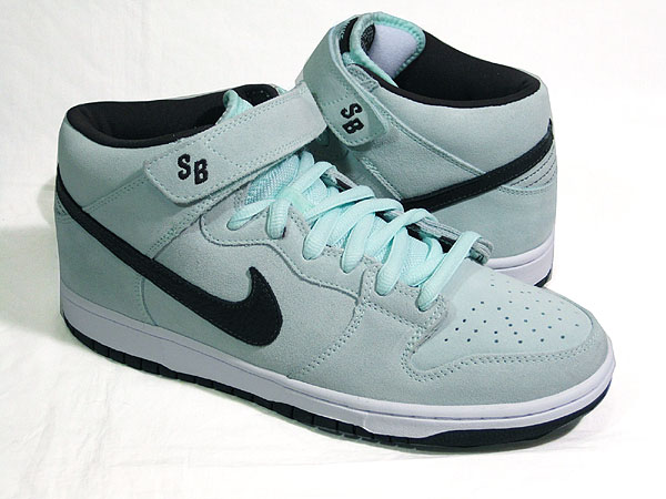 Nike SB Dunk Mid Premium – Ice Green – Black