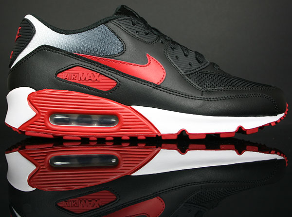 Nike Air Max 90 – Black – Varsity Red – Metallic Silver