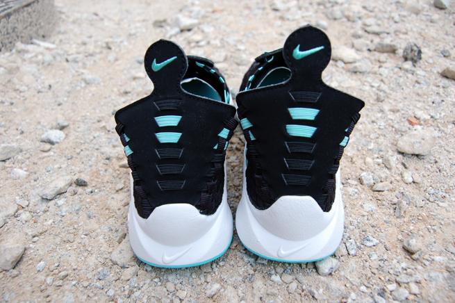 nike-air-woven-mint-black-05