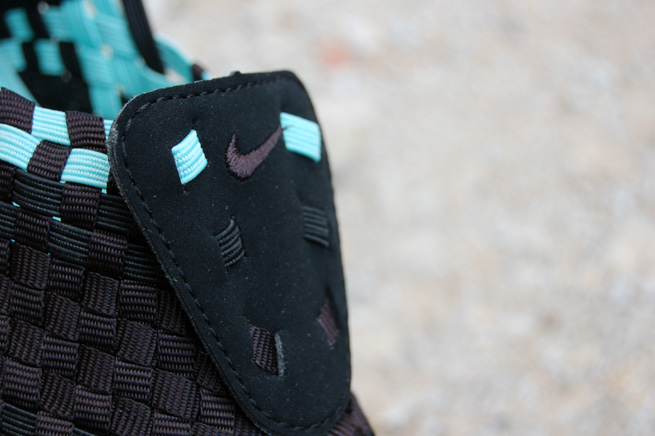 nike-air-woven-mint-black-08