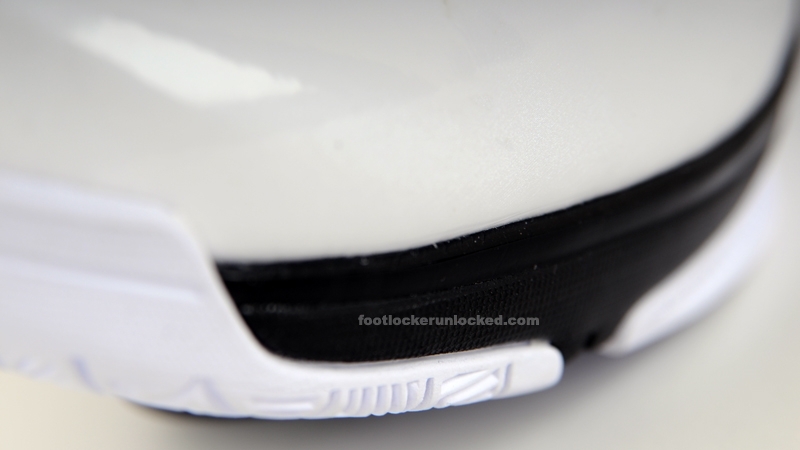 nike-hyperize-white-black-september-2009-8