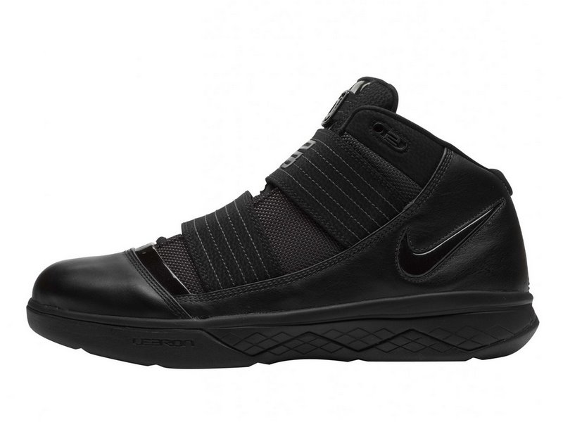 Nike Zoom LeBron Soldier III - Triple Black + Black/White
