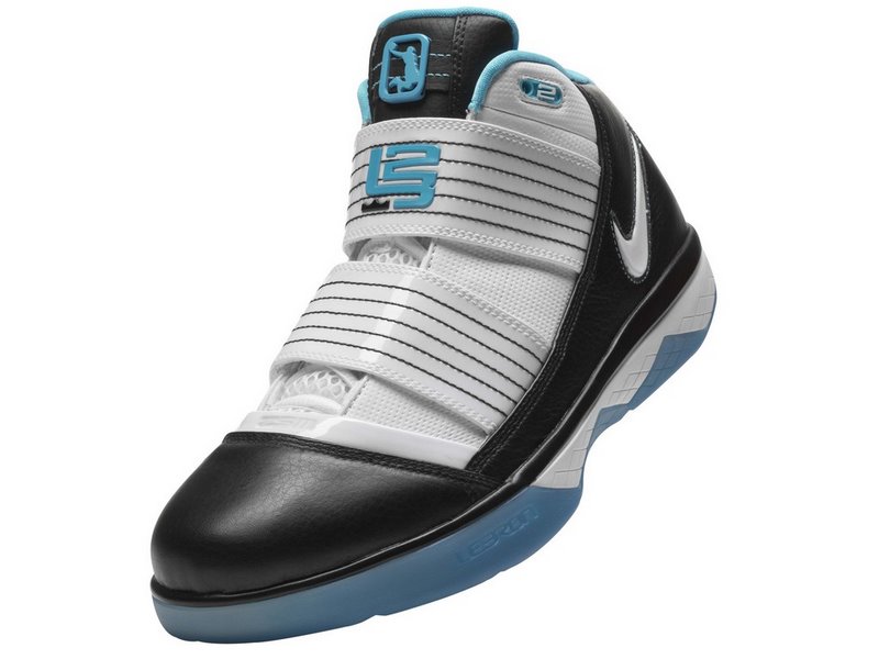 nike-zoom-soldier-3-gr-white-black-aqua-1-05