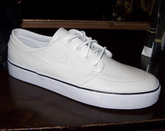 nike-sb-stefan-janovski-white-2-540x430