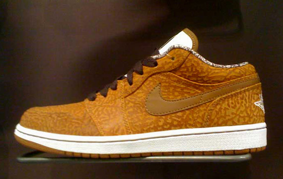 Air Jordan 1 Phat Low - Curry - Elephant Print