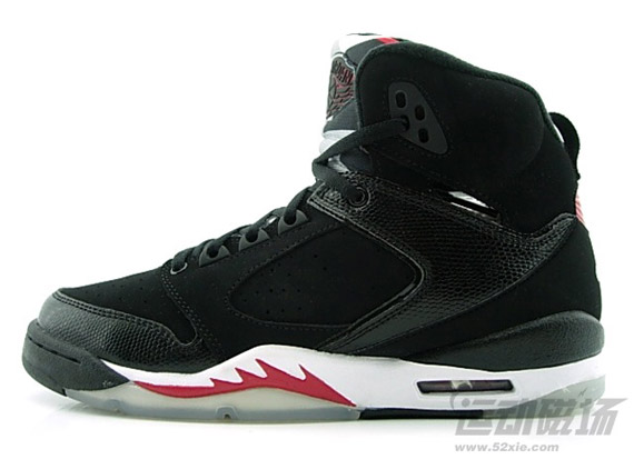 air-jordan-60-gs-black-varsity-red-3