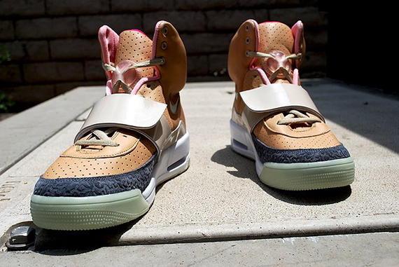 khackiandpinkyeezy05