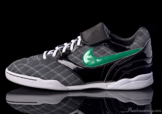 nike-livestrong-city-tiempo-london-01