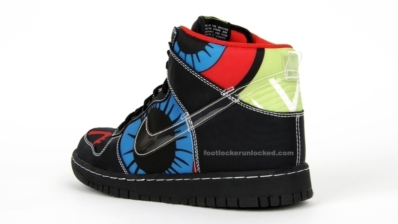 nike-x-cassetteplaya-dunk-hi-premium-2