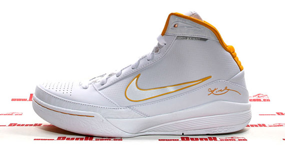 nike-zoom-kobe-dream-season-black-white-9