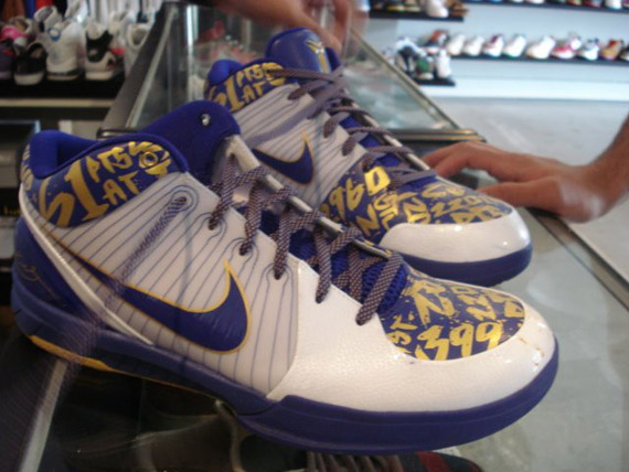 nike-zoom-kobe-iv-finals-61-points-game-worn-10