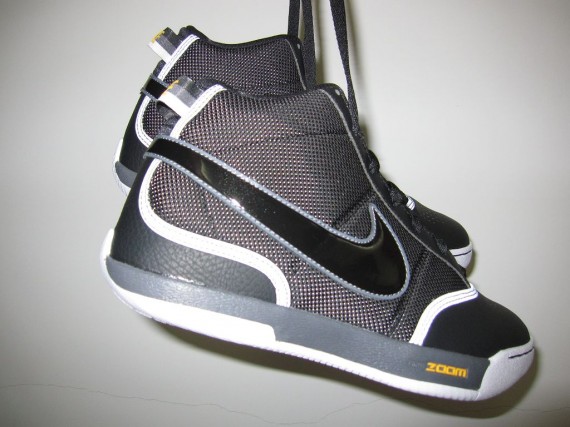 Nike Zoom Aspiration - Black - Del Sol - Detailed Photos