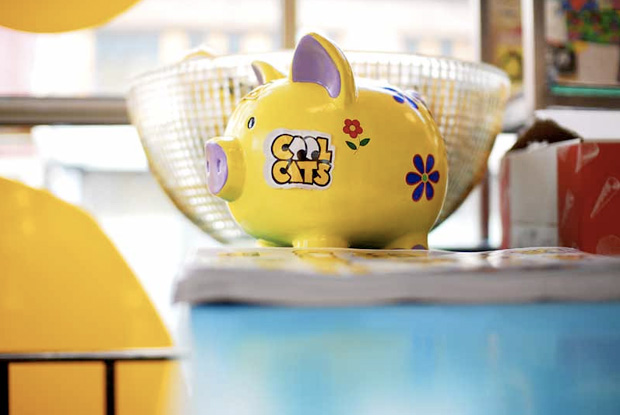 busy-p-air-force1-release-yellow-shop-12