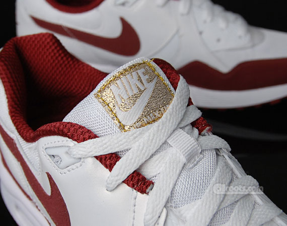 nike-air-max-light-red-blue-9