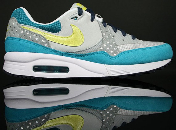 Nike WMNS Air Max Light – Metallic Silver – Turquoise