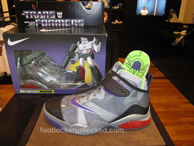 zoom-flight-club-transformer-megatron-1
